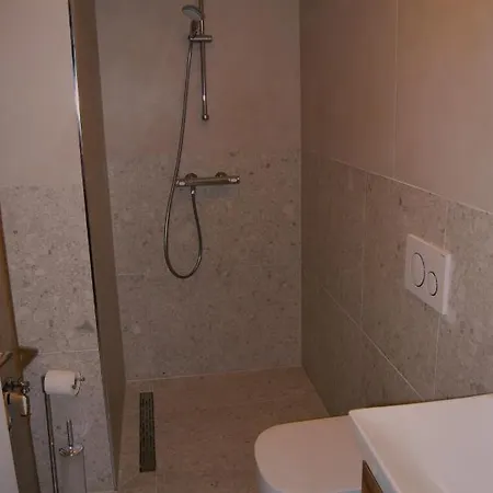 Apartma Na Trati Апартаменты Изола