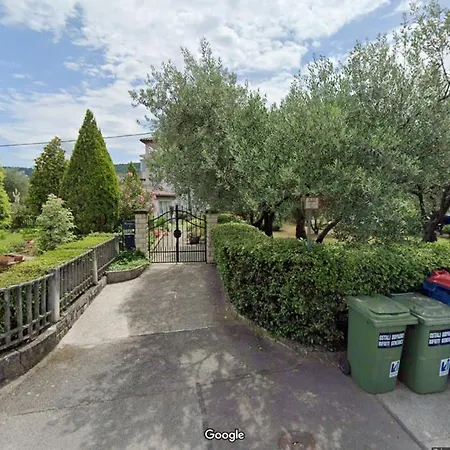 Apartma Na Trati Изола